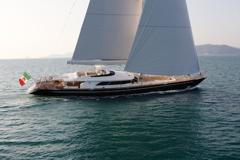 Image for article Perini Navi delivers 45m Clan VIII